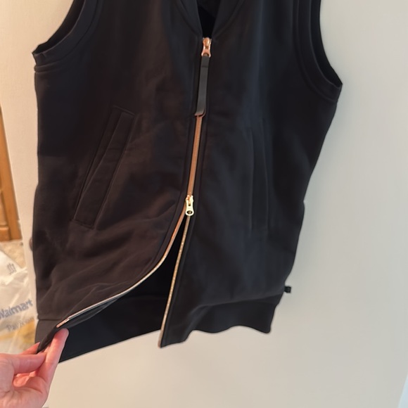 Lululemon vest departure vest size 4 - Picture 4 of 5